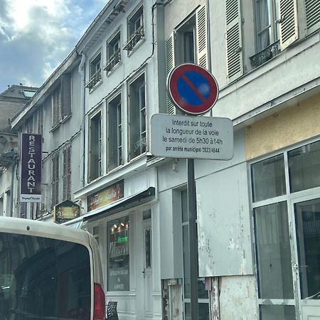 Magnifique Appartement Familiale 6 Personnes 3 Chambres Et 3 Salles De Bain En Hyper Centre Avec Rue Pietonne Parking 20M Troyes Ngoại thất bức ảnh